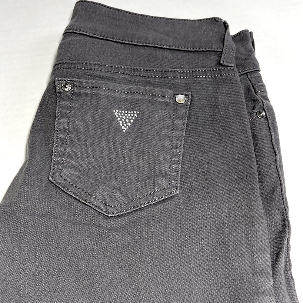 GUESS || Gray Low Rise Skinny Jeans. Sz. 26 - Picture 3 of 12